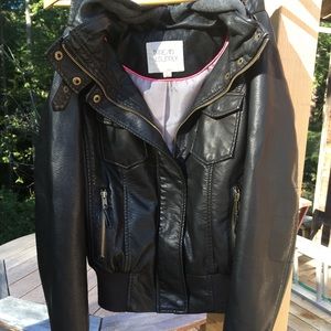 Vegan bomber jacket thread&supply